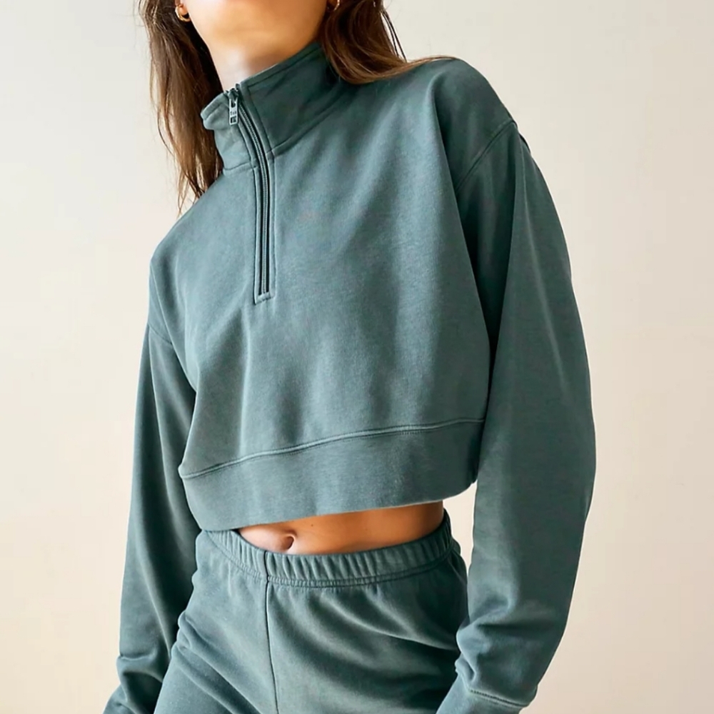 COPY - TNA Airy Fleece